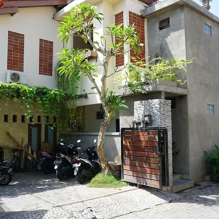 Pudi Homestay Canggu Exterior foto