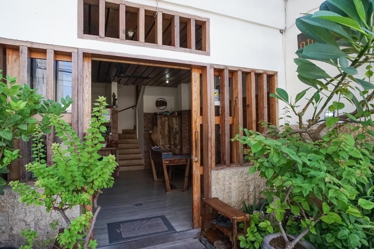 Pudi Homestay Canggu Exterior foto